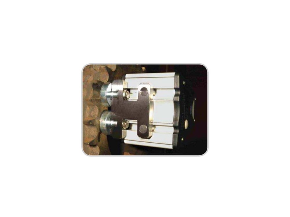 MAINTENANCE PRODUCTS