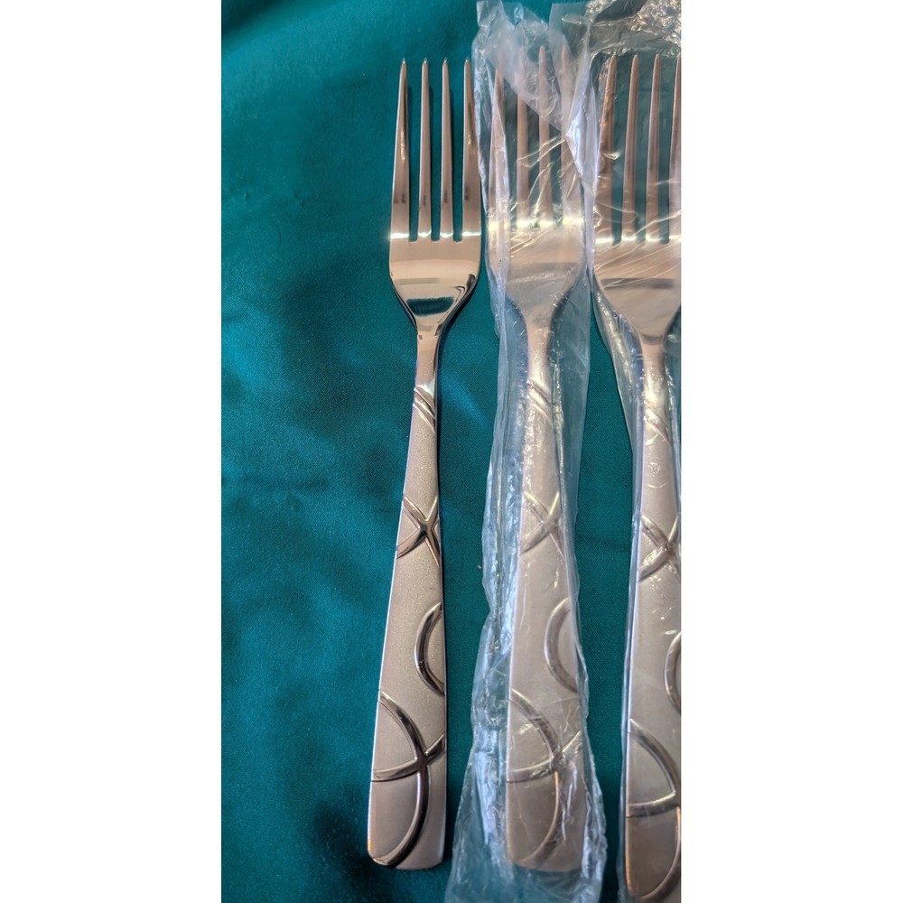 Set for 8 decorative 40PCS Silverware flatware dinnerware set