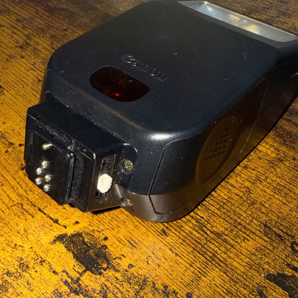 Genuine Canon Speedlite 200E Flash Tested, Working