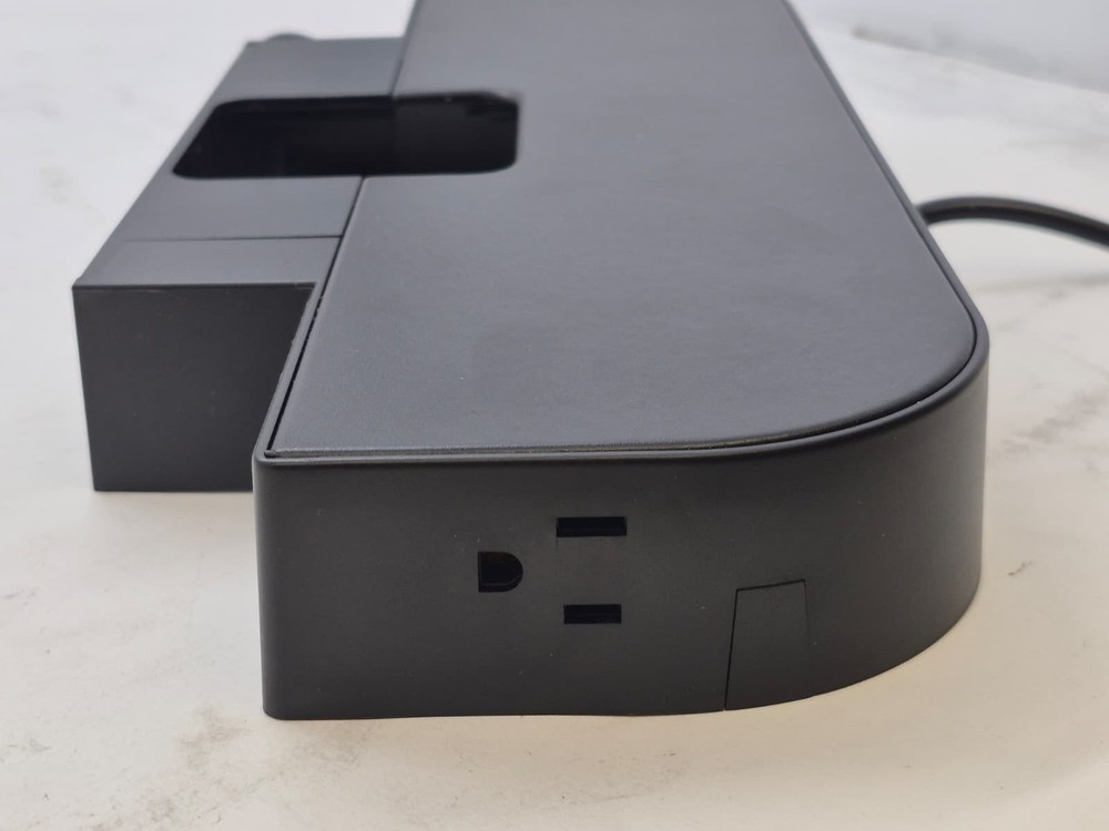 Clear Space Design Smart Power Docking Station