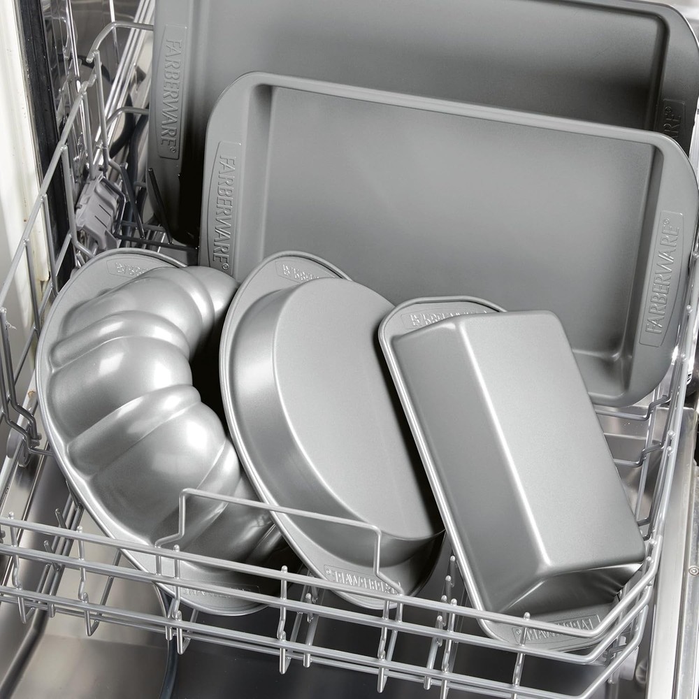 Nonstick Bakeware 9-Inch x 5-Inch Loaf Pan, Gray