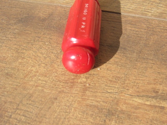 CRAFTSMAN 9-41760 U PR RED HANDLE #2 PHILLIPS STD HANDLE SCREWDRIVER USA USED