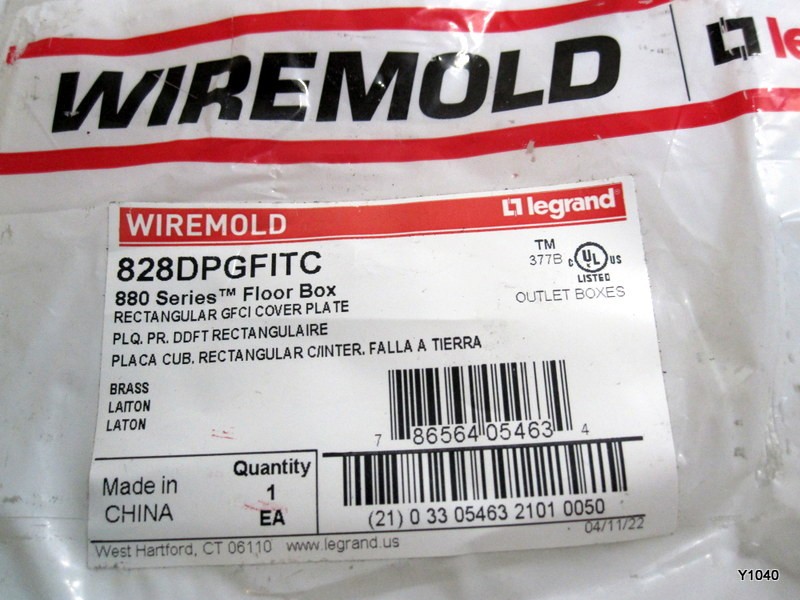 Wiremold Rectangular Duplex Cover Plate 828DPGFITC