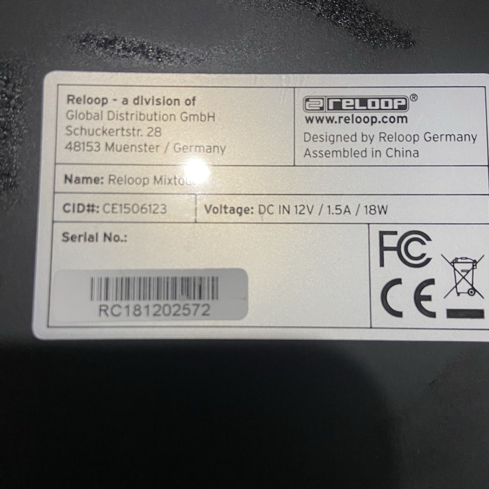 Reloop Mixtour - DJ Controller & Audio Interface