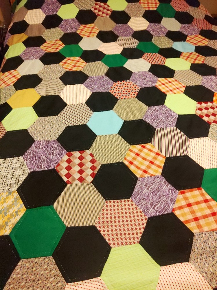 Vintage Hand Stitched 88x80 Hexagon Patchwork Quilt