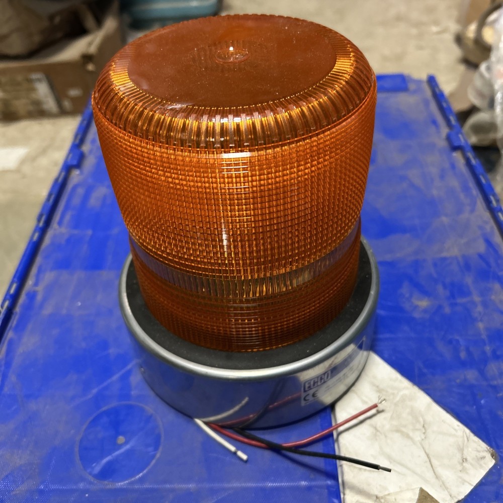 ECCO 6530A Strobe Becon 12-48 VDC Amber