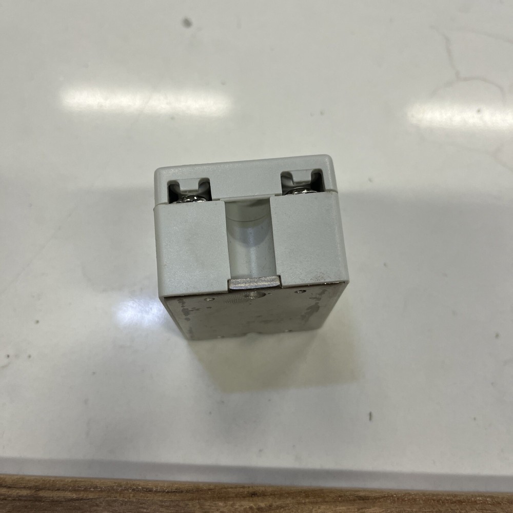 Schneider SSRPCDS10A1 Zelio Solid State Relays Contact - Panel Mounting