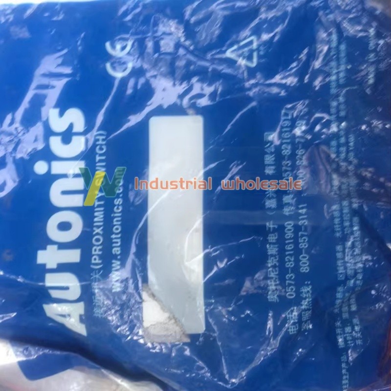 1PCS NEW Autonics PRCM30-15DN Inductive Proximity Sensor