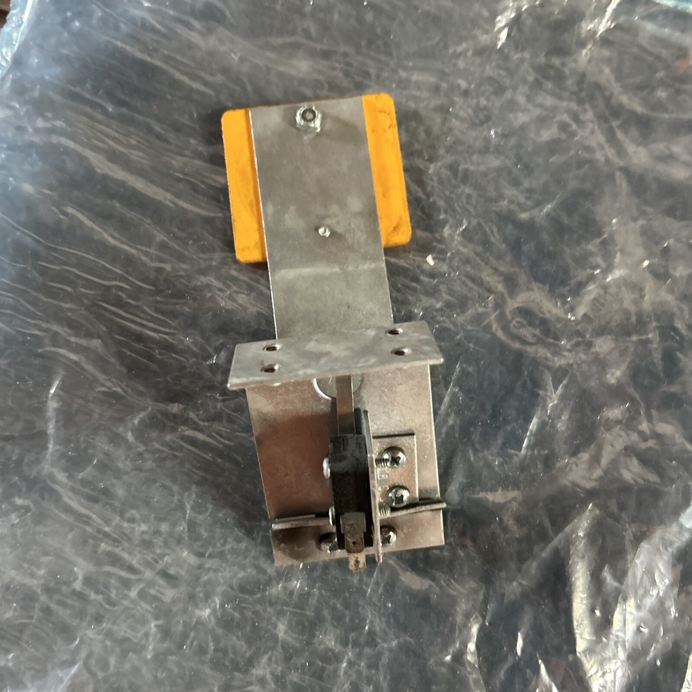 Original Atari Hercules Pinball Machine, Arcade, Game Part B15-2 Target