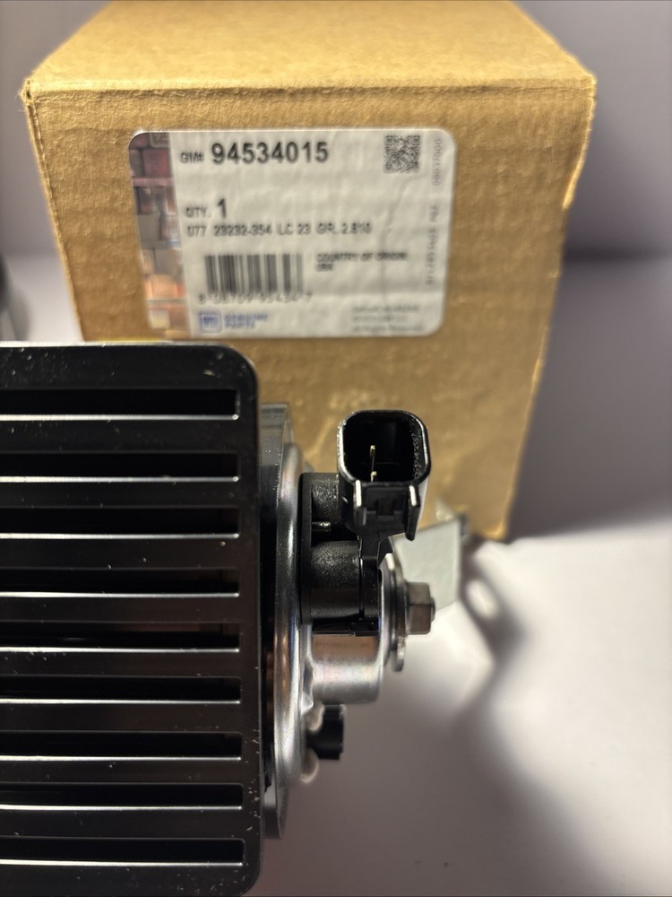 Genuine GM Low Note Horn 94534015