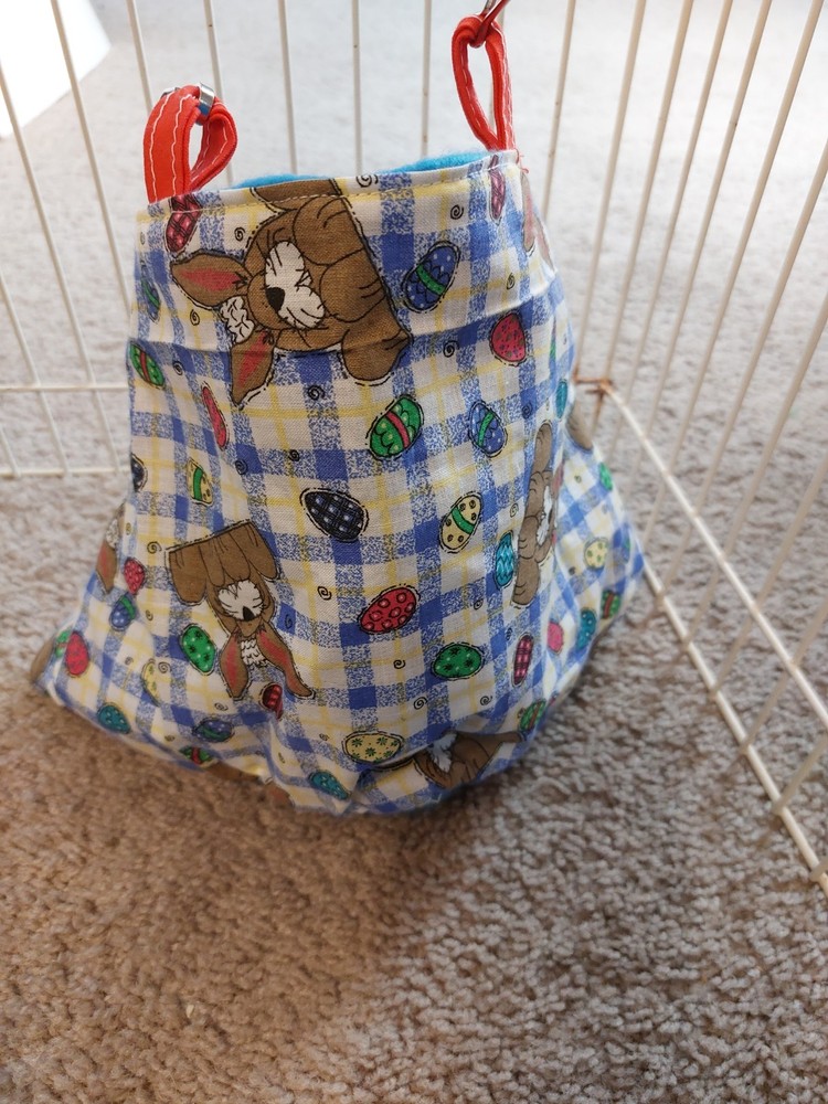 Ferret Corner Sack - Easter Bunnies & Eggs Pattern