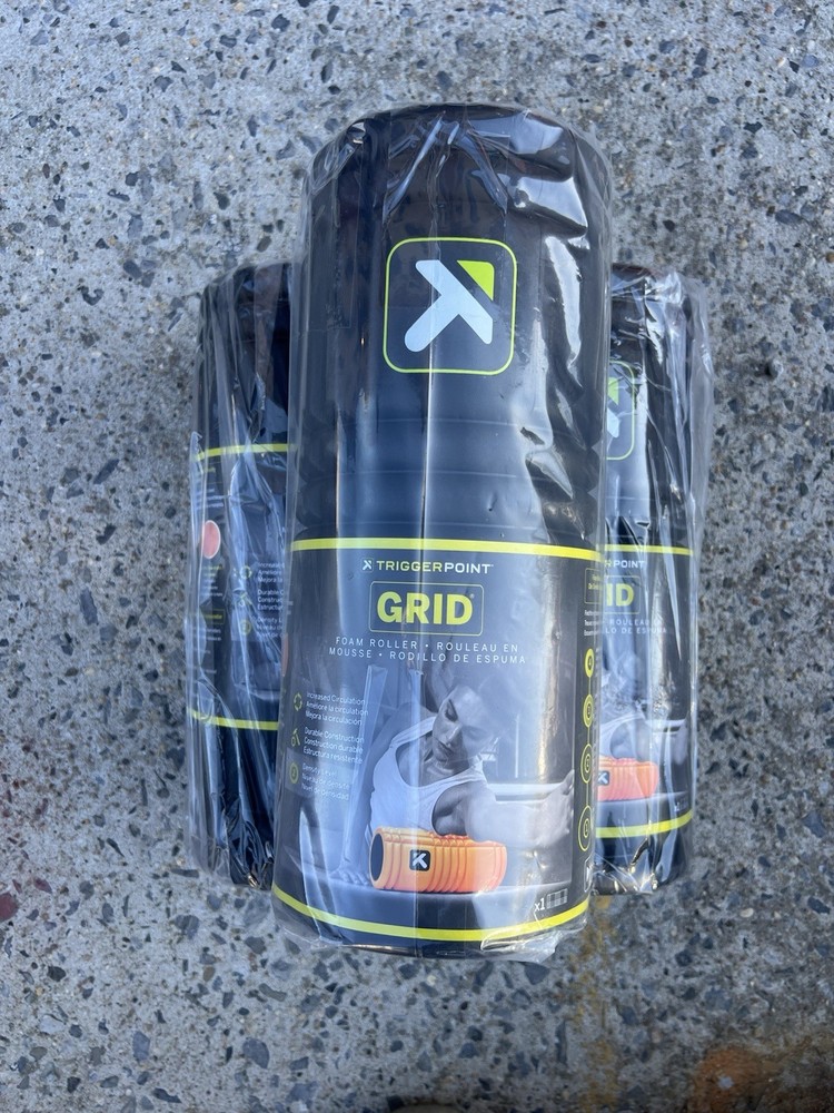 (1) Single TriggerPoint GRID Mini Foam Roller Hollow , 13" x 5.5"