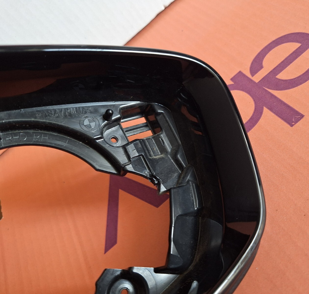 BMW M3 G81 Touring 2020 - on going Right Side Wing Mirror Frame Bracket