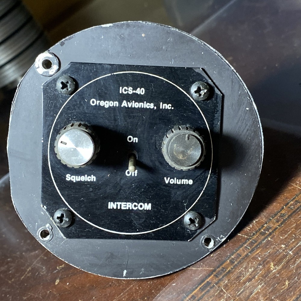 Oregon Avionics Intercom Switch ICS-40 (AP9)