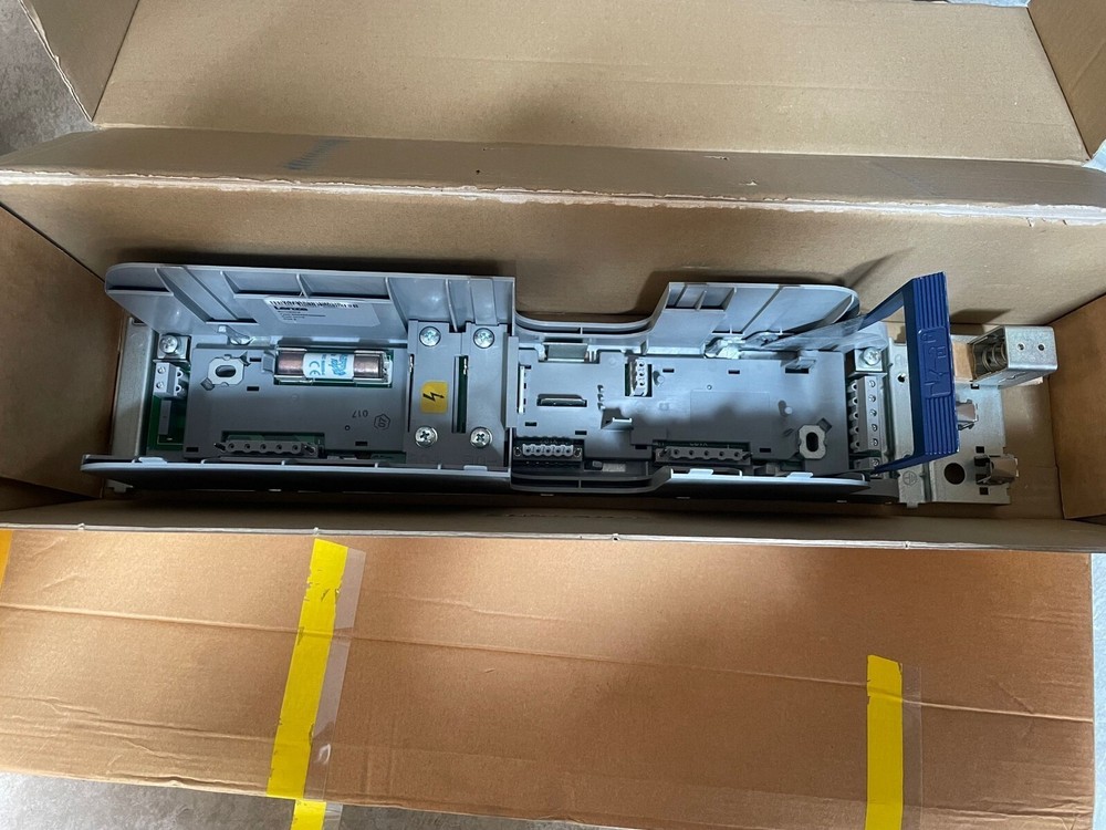 1PC NEW LENZE E94AZPM0094N BACKPLANE E94AZPM0094N