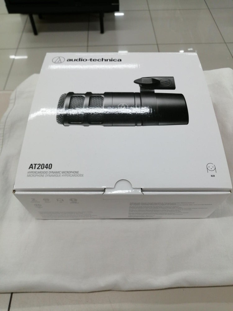 Audio Technica At2040 Microphone