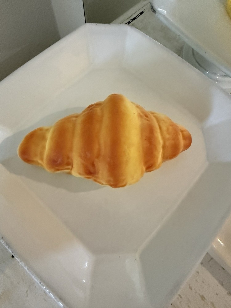 Squish Squishy Croissant Toy Rebound
