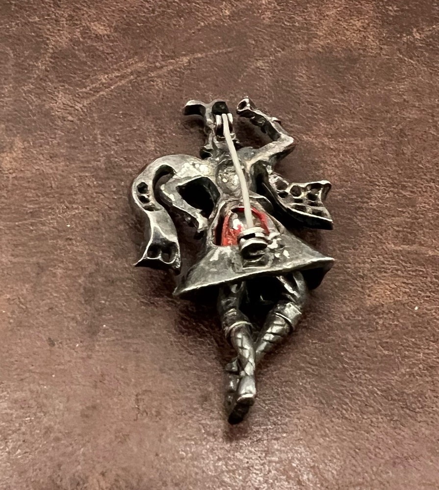 Vintage Silver Tone Scottish Dancer Pin