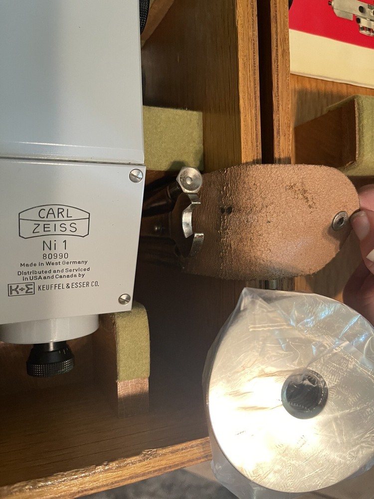 Carl Zeiss Ni1
