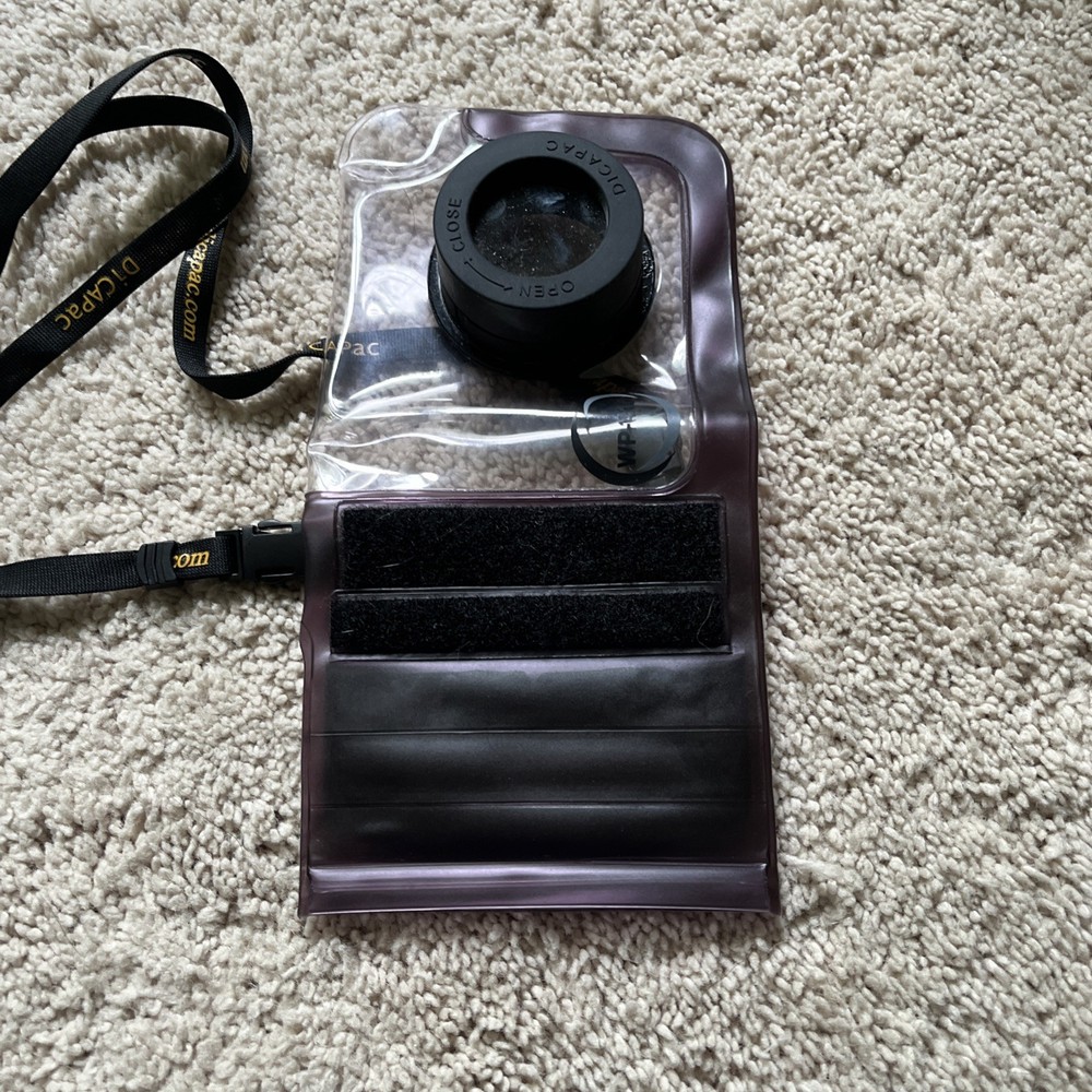 Digital Camera Waterproof Case-DiCaPac WP-410