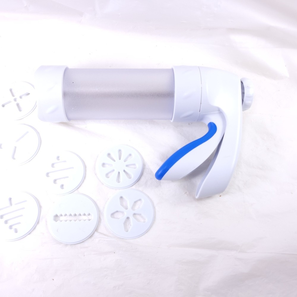 Wilton Cookie Press Pastry Decorator With 10 Discs