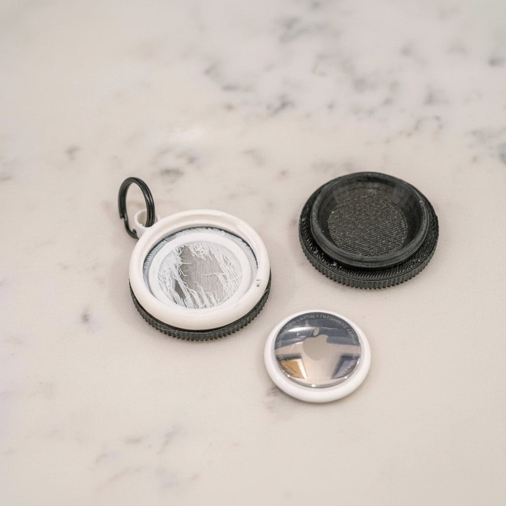 Oreo Cookie AirTag Case - Novelty Apple Tracker Holder