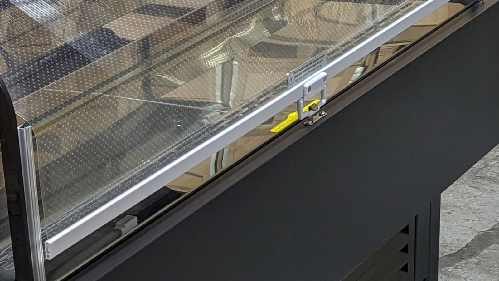 NSF 60" W Refrigerated Open Air Cooler Display Case Grab & Go Merchandiser CSA