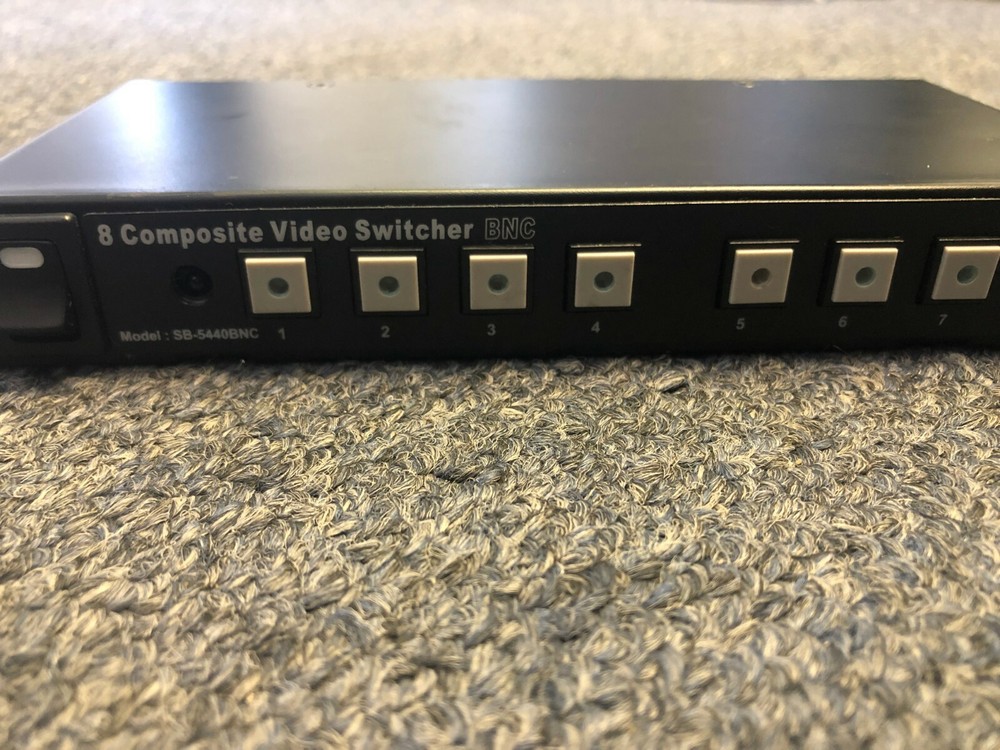 Shinybow SB-5440BNC 8x1 Composite BNC Switch