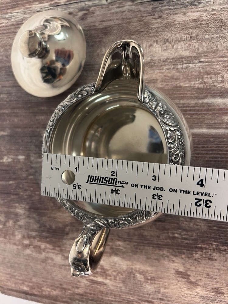 VTG Wilcox New Beverly Manor Silver Plate Creamer & Lid #1304 Polished Intricate