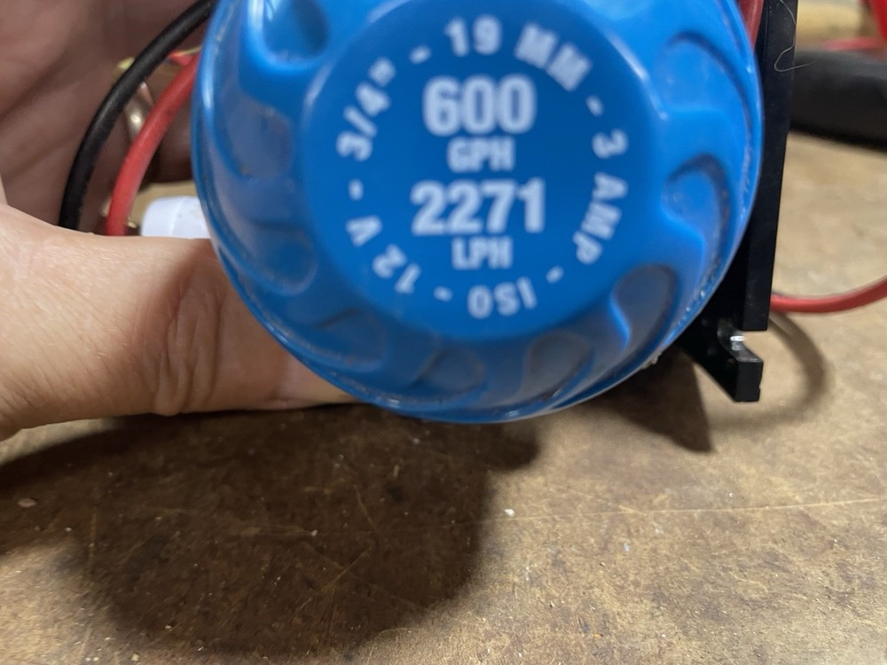 Shoreline Marine Bilge Pump with Float Switch, 800 GPH