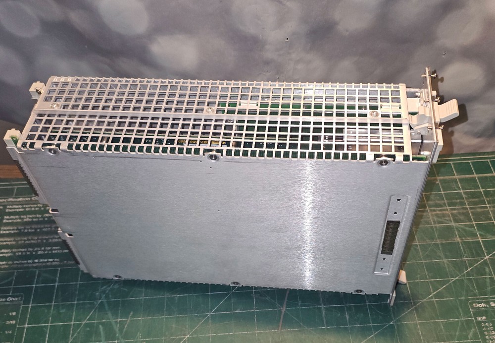 Tektronix Benchtop Controller, for TLA-720 (?)