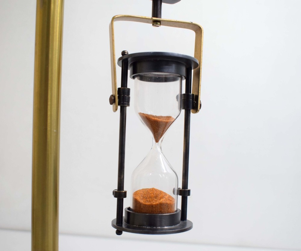 Rotating Brass Hourglass W/Built-in Compass & Swing Function -Orange Sand Inside