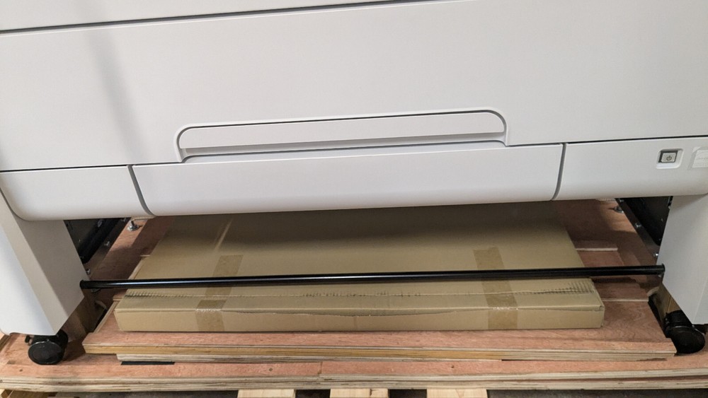 Canon Plotwave T30 T35 Large Format Plotter Printer new with handling damage