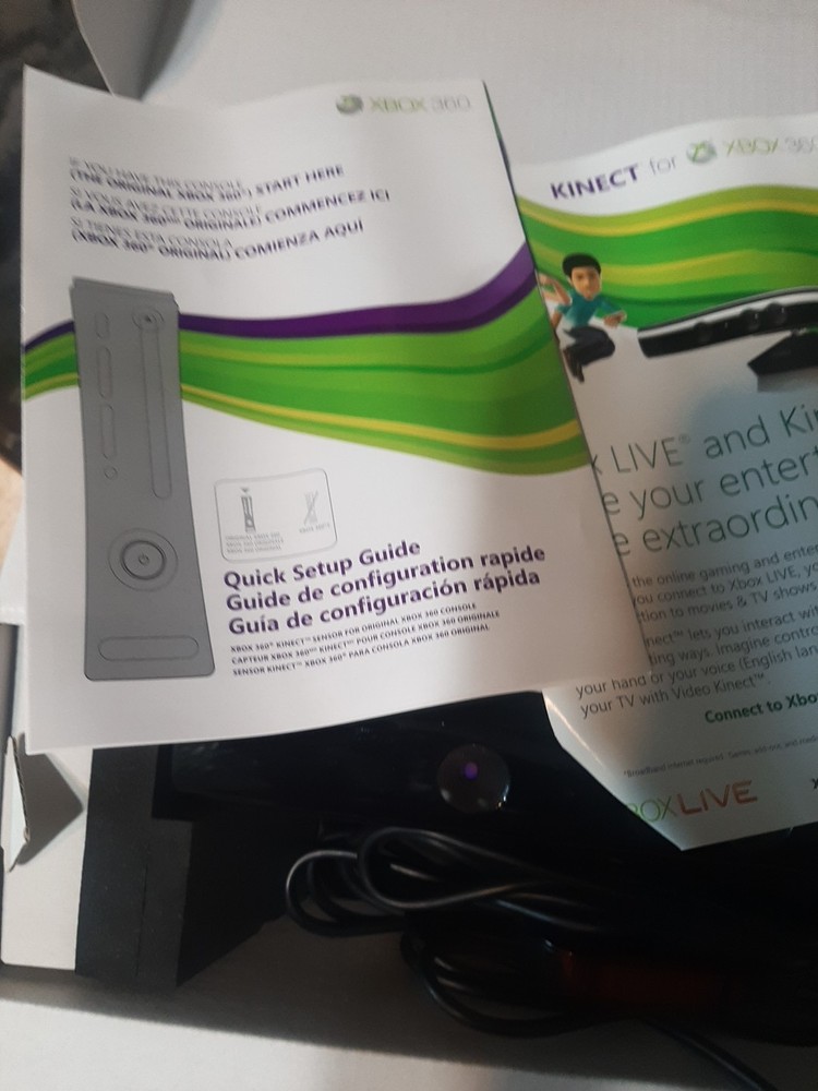 Microsoft Xbox 360 Kinect Sensor Fast Ship No game included