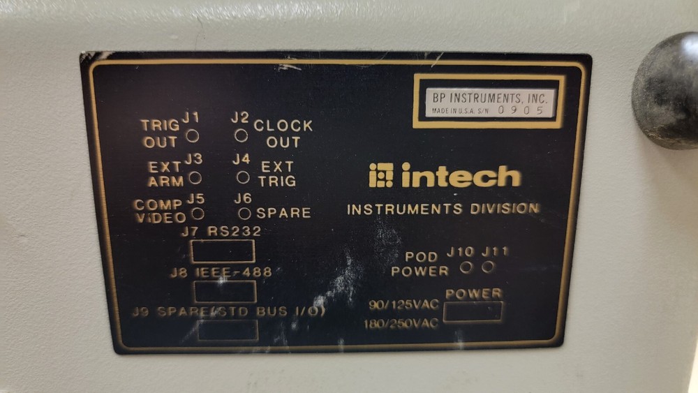 Intech Instruments Division Model D132 Logic Analyzer