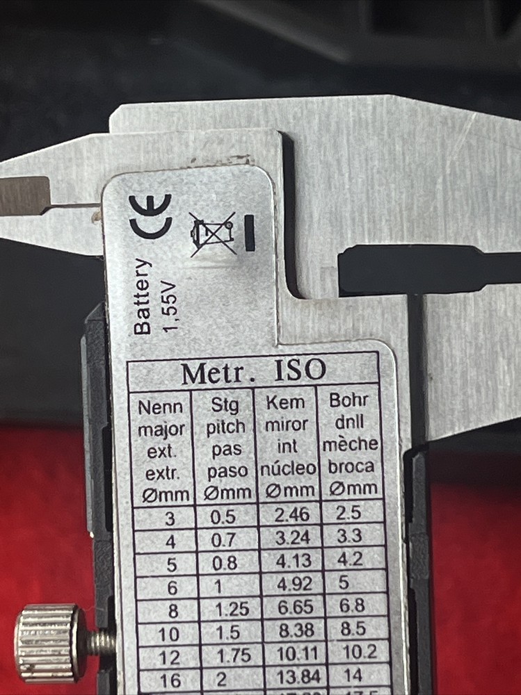 ZUKVYE DIGITAL CALIPER (NO BATTERIES) (ff11)