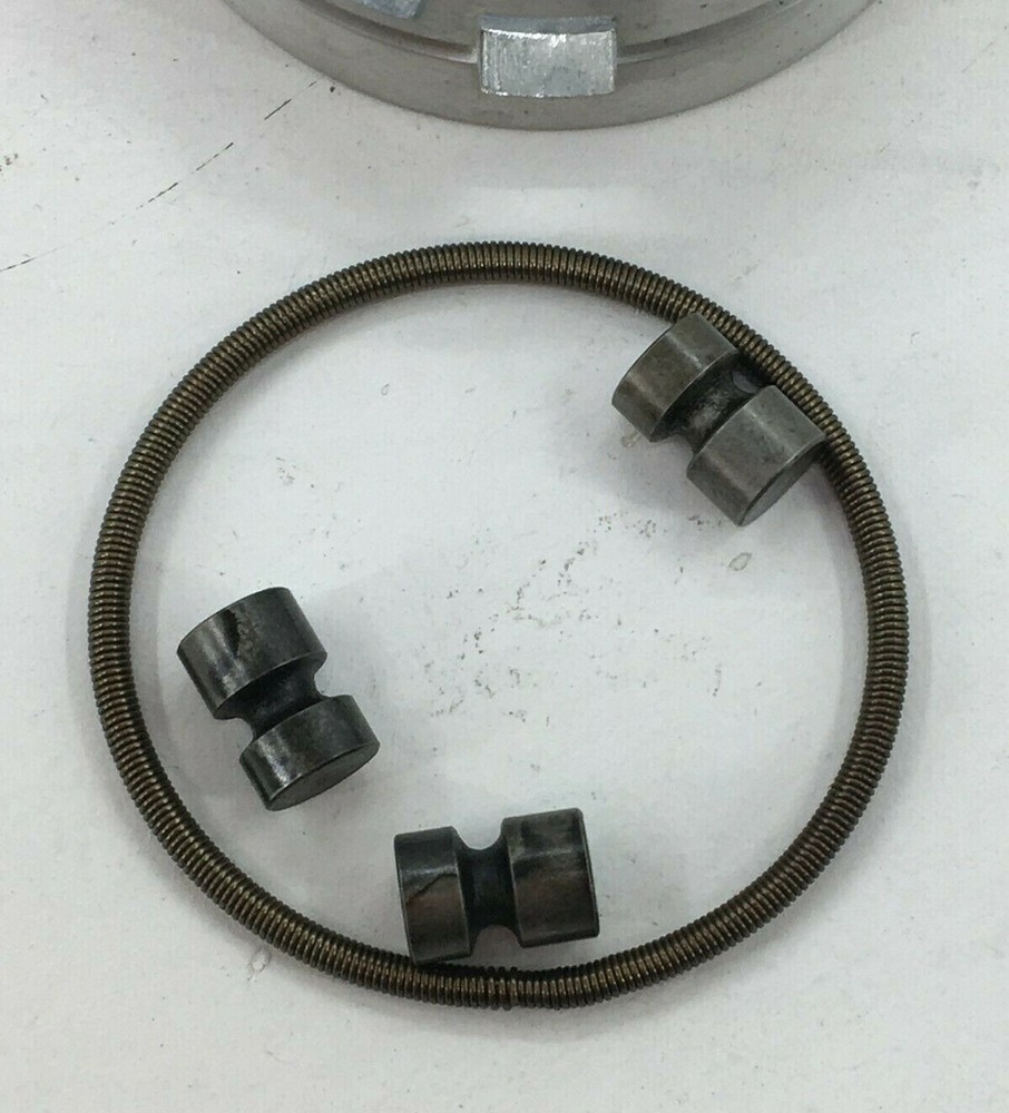 HIRTH REPLACEMENT RECOIL STARTER CAGE KIT ( CAGE 3 ROLLERS & SPRING ) NEW