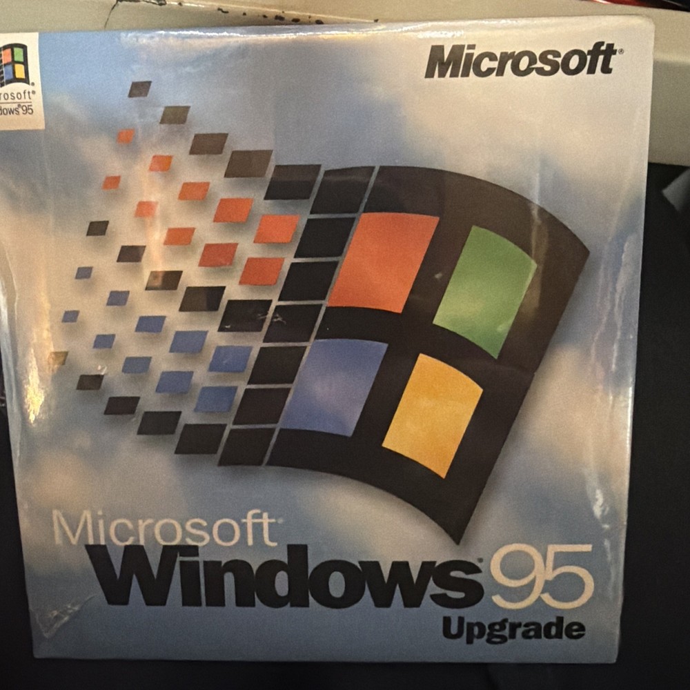 Microsoft Windows 95 Upgrade Sealed CD with CD-Key