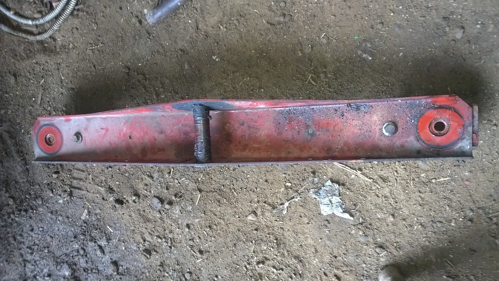 REAR CAB LOCK SECURING BRACKET - REMOVED EUROCARGO 180-E-24