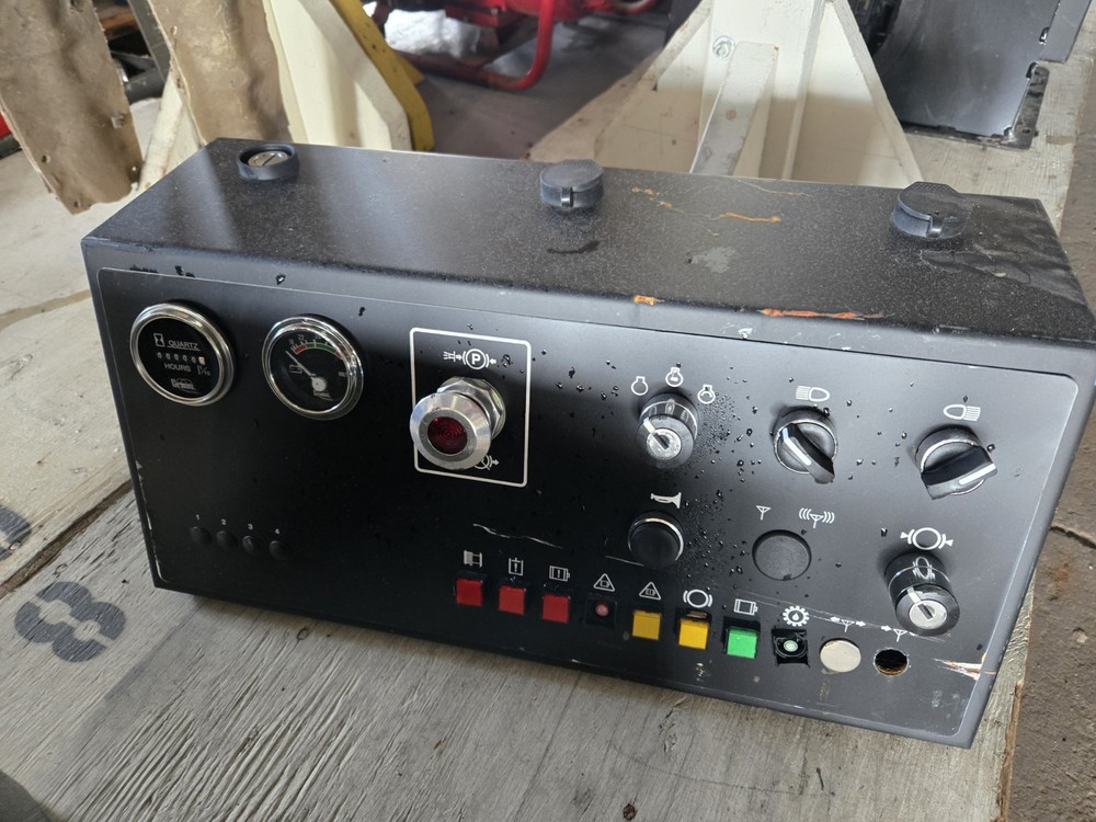 Caterpillar Engine Control Panel