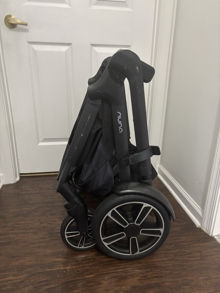 Nuna Demi Grow frame