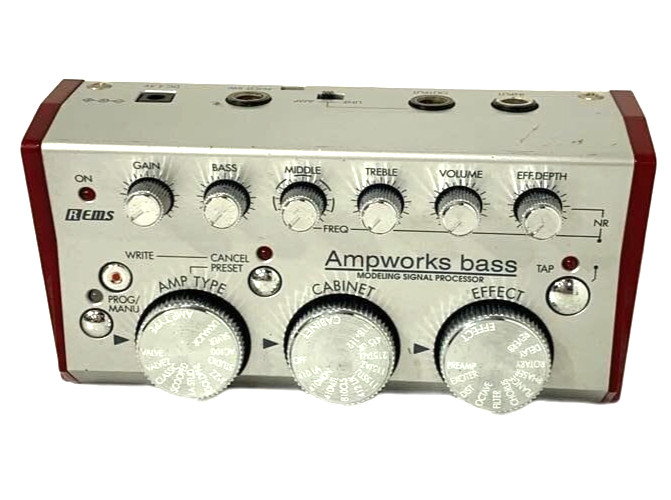 KORG Ampworks Bass Multi Effect Box