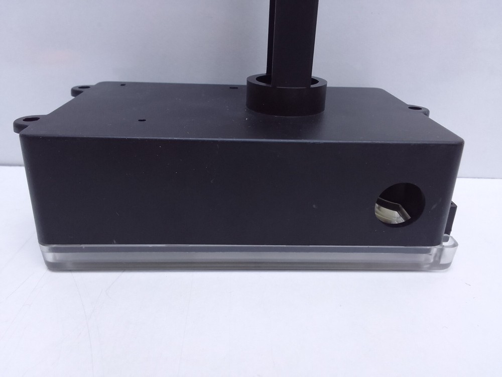 HONEYWELL CO2 SENSOR. DUCT MOUNT / C7232B5820