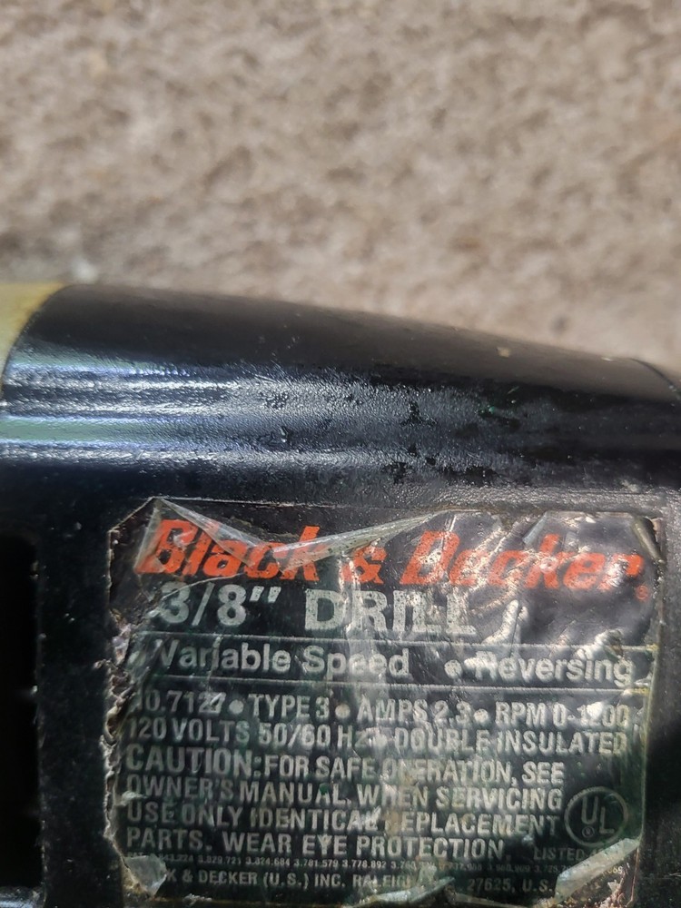 Black & Decker 7127 Corded Variable Speed Reversing Drill 3/8" Runs