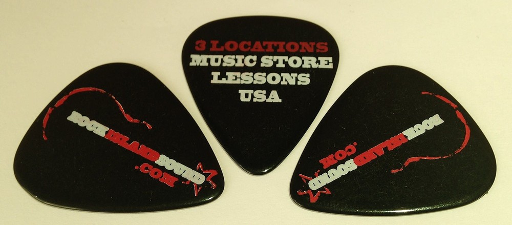 MXR M234 Analog Chorus Pedal w/ Patch Cable, Strap, and Pick Pack