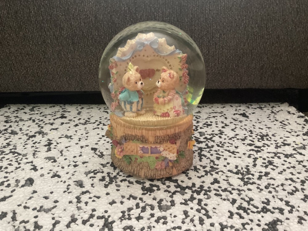 Teddy Bear Musical Snow Globe