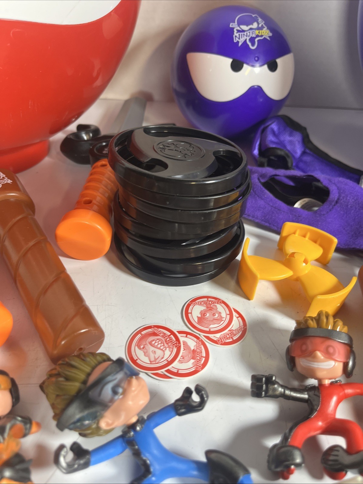 Ninja Kidz Lot Giant Mystery Ball Toy Purple/Red Case Figures Costume Mask Belt