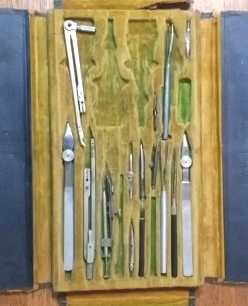 Atq Drafting Instruments Ltd. 15 Piece Tool Set in Felt Case Compass Germany