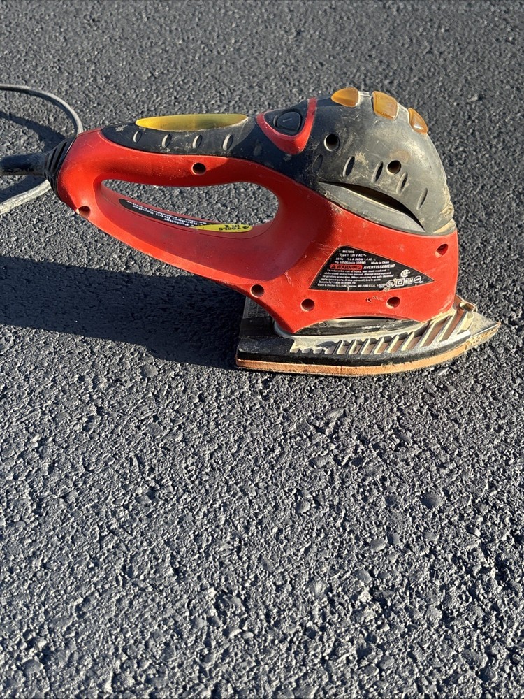 BLACK & DECKER MS700 (PSO029862)