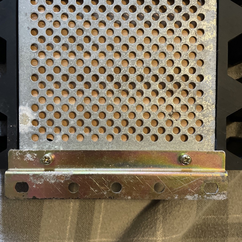 Clarion 1300A Amplifier UNTESTED